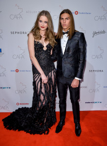 Veronika Kizhlo, Travis Smith